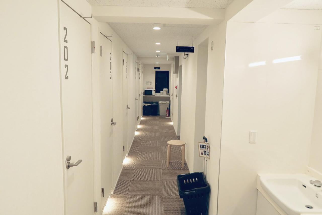 Kangaroo Hotel Side B Токіо Екстер'єр фото